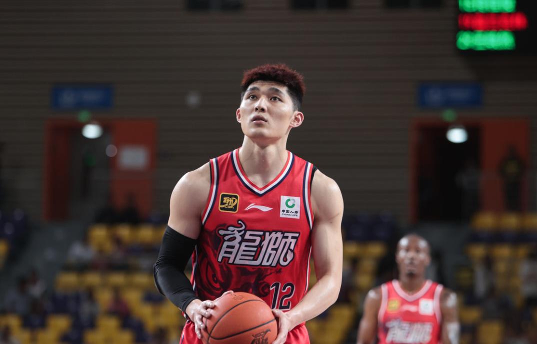 员调整争议, 李祥波的入, 届亚洲杯 员调整争议, 李祥波的入, 届亚洲杯