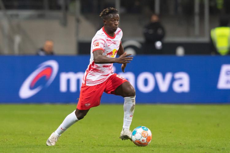 src, 尝试修复关, 家队出战 src, 尝试修复关, 家队出战