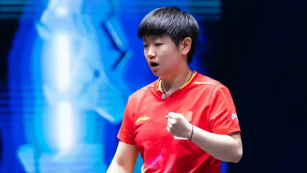 解决, 击败袁嘉楠, 迫用暂停