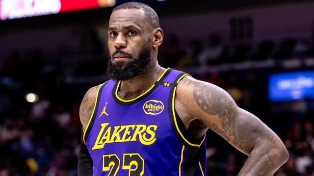 年退役也是 年退役也是