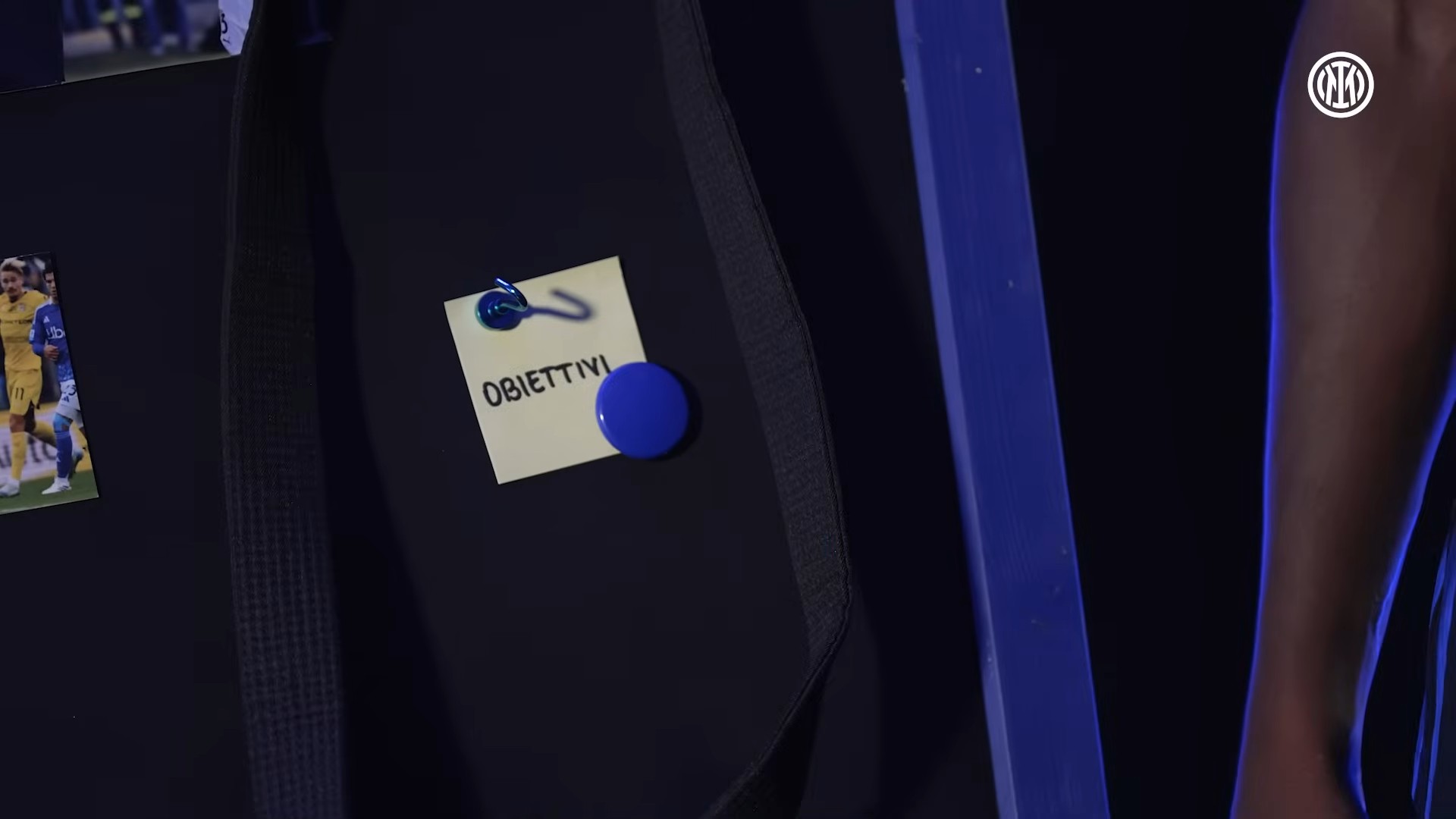 都在那里 都在那里